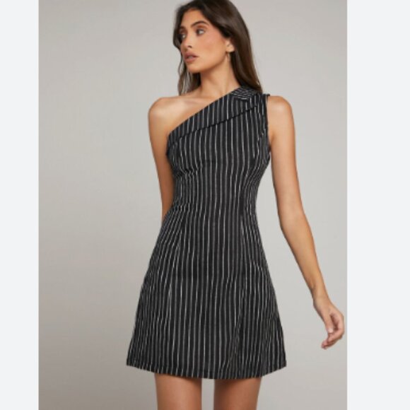 Chic One Shoulder Black & White Pinstriped Mini Dress with A-Line Silhouette - Picture 1 of 7